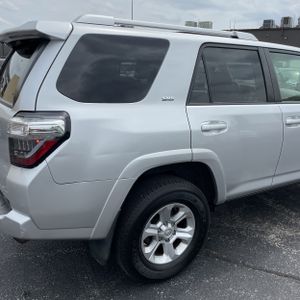 TOYOTA 4RUNNER - 9