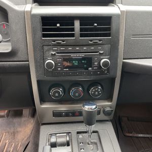 صورة مصغرة 36 لـ 2012 JEEP LIBERTY SPORT