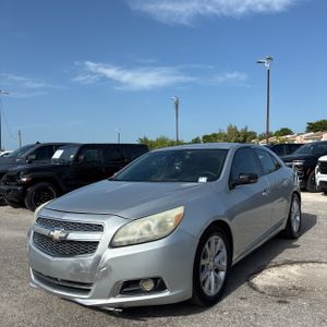 2013 Chevrolet MALIBU LT — фото 1