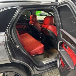 2017 Bentley BENTAYGA BASE — фото 34