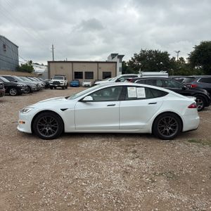 TESLA MODEL S PLAID - 3