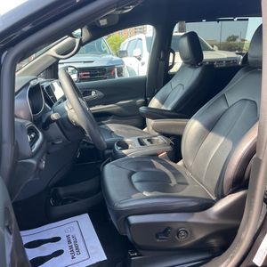 صورة مصغرة 31 لـ 2026 Chrysler PACIFICA SELECT