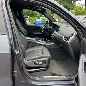 صورة مصغرة 33 لـ 2022 BMW X5 XDRIVE40I