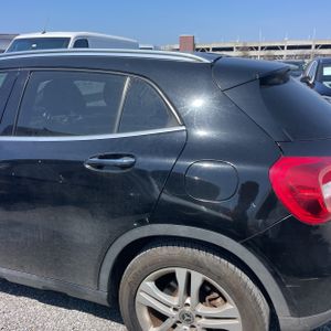 MERCEDES-BENZ GLA - 6