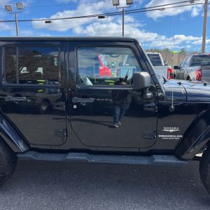 JEEP WRANGLER UNLIMITED SAHARA - 10