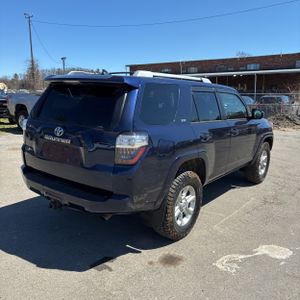 TOYOTA 4RUNNER - 8