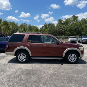 FORD EXPLORER EDDIE BAUER - 10