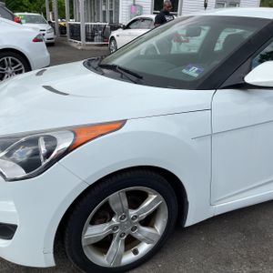 HYUNDAI VELOSTER BASE - 2
