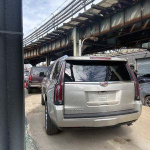 CADILLAC ESCALADE PREMIUM LUXURY - 4