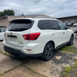 2018 Nissan PATHFINDER PLATINUM 照片 7