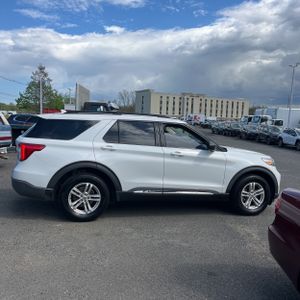 FORD EXPLORER XLT - 10