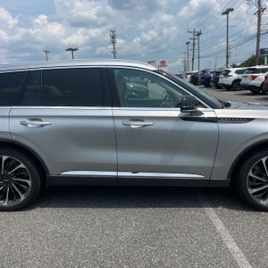 2020 Lincoln AVIATOR RESERVE — миниатюра 11