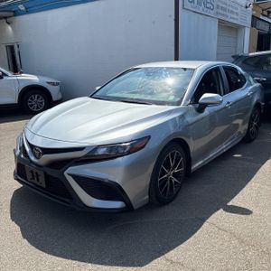 TOYOTA CAMRY - 1