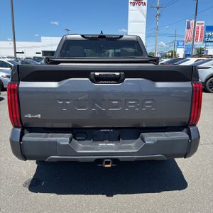 صورة 7 لـ 2023 Toyota TUNDRA SR5