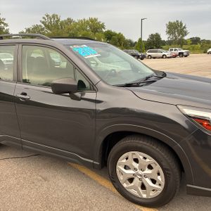2019 Subaru FORESTER BASE — миниатюра 13