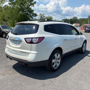 2014 Chevrolet TRAVERSE LTZ photo 8