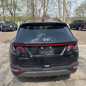 HYUNDAI TUCSON LIMITED - 7