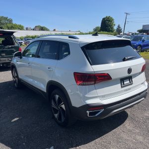 صورة 5 لـ 2024 Volkswagen TAOS SE 4MOTION