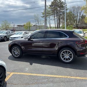 PORSCHE MACAN S - 3