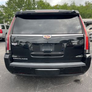 CADILLAC ESCALADE LUXURY - 7