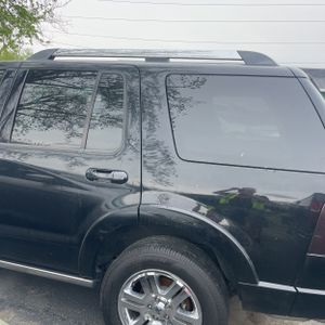 FORD EXPLORER LIMITED - 3