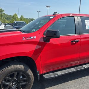 CHEVROLET SILVERADO 1500 LT TRAIL BOSS - 2