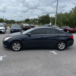 HYUNDAI SONATA GLS - 3