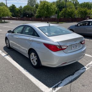 HYUNDAI SONATA GLS - 5