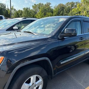2011 JEEP GRAND CHEROKEE LAREDO 照片 2