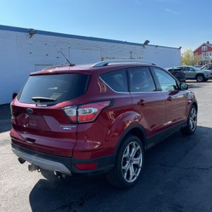 FORD ESCAPE TITANIUM - 8
