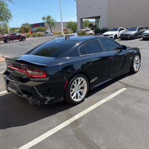 صورة 8 لـ 2017 Dodge CHARGER R/T SCAT PACK