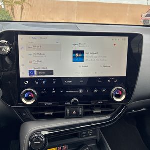 صورة مصغرة 32 لـ 2025 Lexus NX 350H PREMIUM