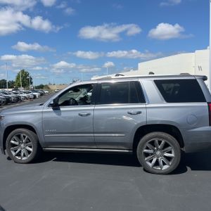 CHEVROLET TAHOE PREMIER - 3