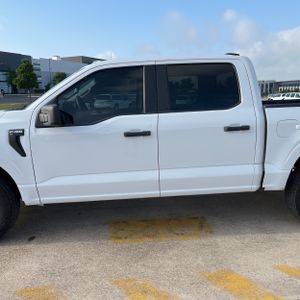 FORD F-150 XL - 4