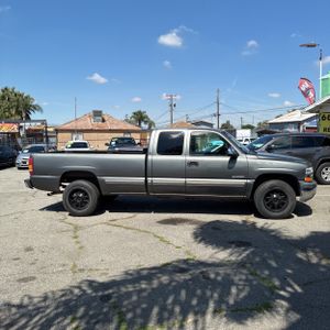 CHEVROLET SILVERADO 2500 LS - 10