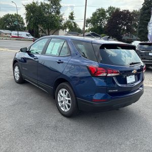 2022 Chevrolet EQUINOX LS 照片 4