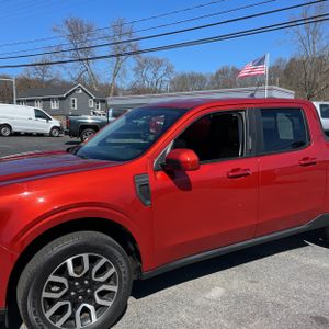 FORD MAVERICK LARIAT - 2