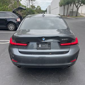 BMW 3 SERIES 330I - 7