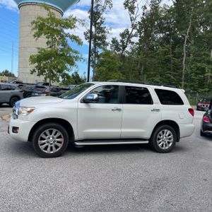 2012 Toyota SEQUOIA PLATINUM photo 3