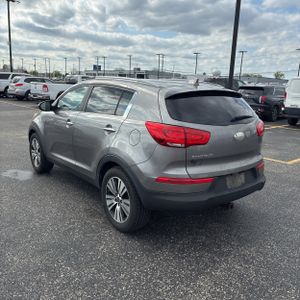 KIA SPORTAGE EX - 5
