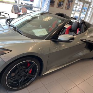 CHEVROLET CORVETTE STINGRAY - 2