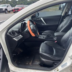 2013 Mazda MAZDA3 I GRAND TOURING — фото 32