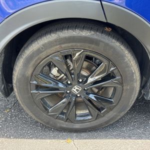 2023 Honda CR-V HYBRID SPORT TOURING thumbnail 19