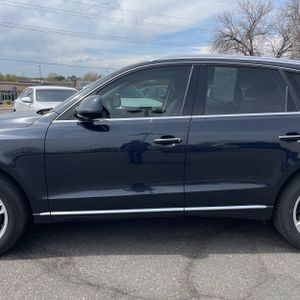 AUDI Q5 2.0T PREMIUM - 4