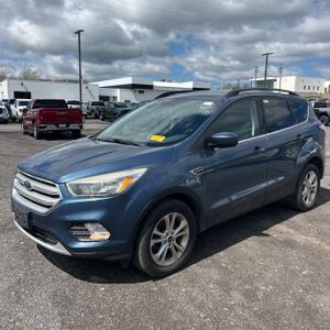 FORD ESCAPE SE - 1