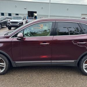 2019 Lincoln MKC RESERVE — фото 4