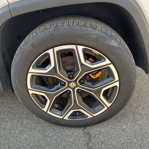 صورة مصغرة 18 لـ 2022 Rivian R1S LAUNCH EDITION
