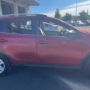 2015 Toyota RAV4 LE 照片 11