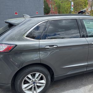 FORD EDGE SEL - 9