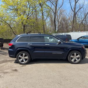 JEEP GRAND CHEROKEE OVERLAND - 10